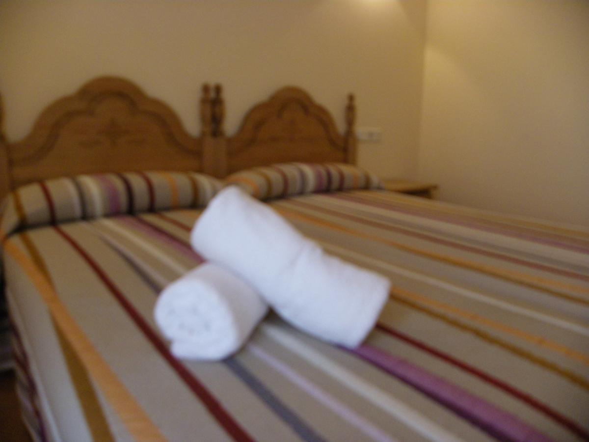 Hostal La Vega Peralejos Ngoại thất bức ảnh
