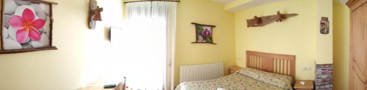 Hostal La Vega Peralejos Ngoại thất bức ảnh